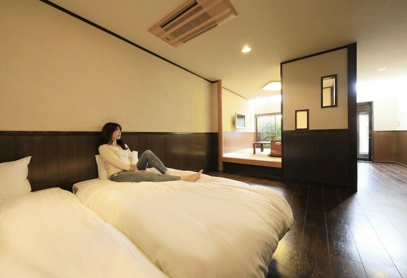 بنسيون Welcome Inn Sunny Steps