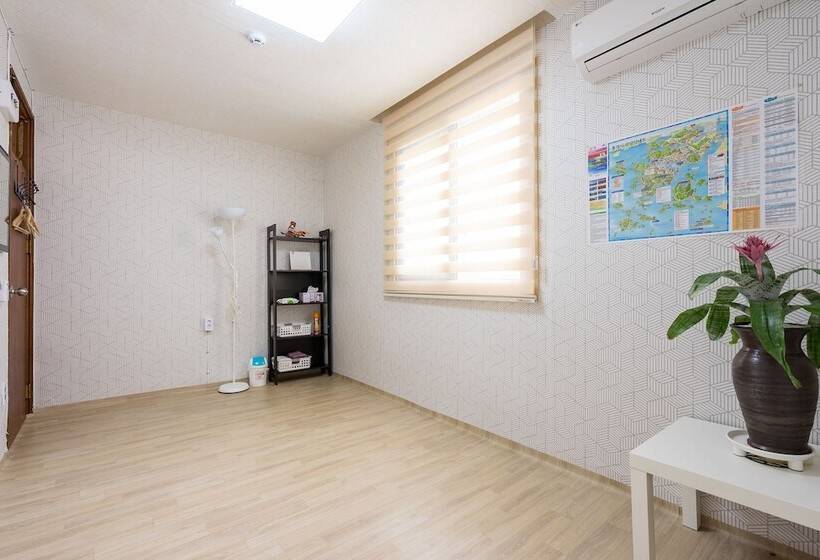 膳宿费 Yours Guesthouse