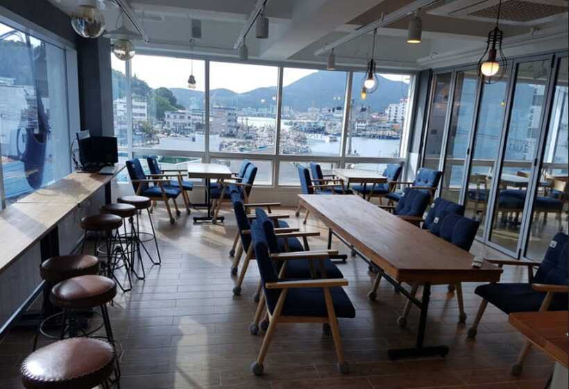 The View Hostel