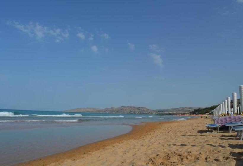 مبيت وإفطار Carrubella Santa Zita