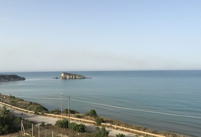 مبيت وإفطار Carrubella Santa Zita