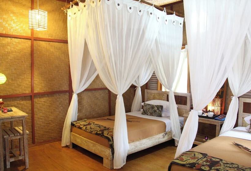 مبيت وإفطار Cemara Beachfront Suite