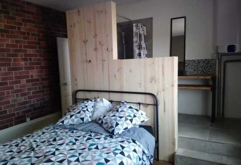 مبيت وإفطار Jad Ranch