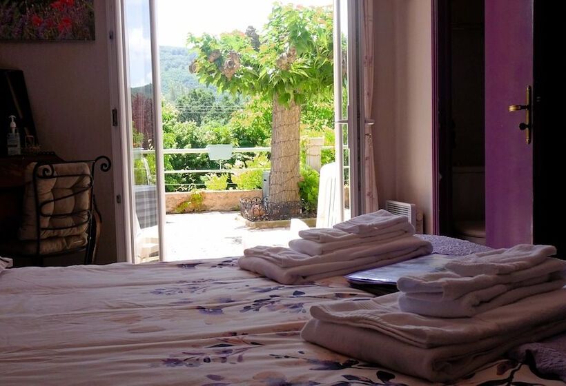 צימר La Bastide Des Roses
