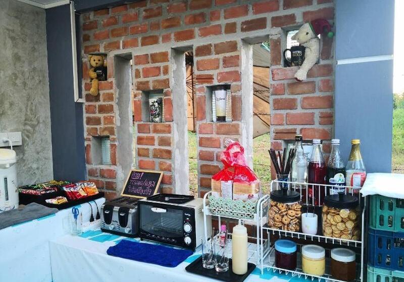 ホテル บ้านแก่งรีสอร์ท เชียงคาน