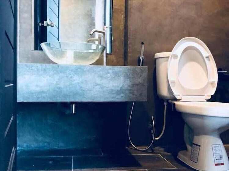 فندق P Loft Hostel