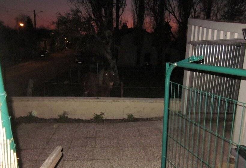 ペンション Chambres Dans Maison De Vacances Avec Spa Extérieur