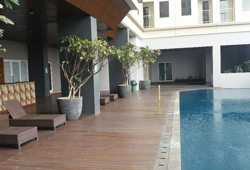 پانسیون Tamansari Mahogany Apartment