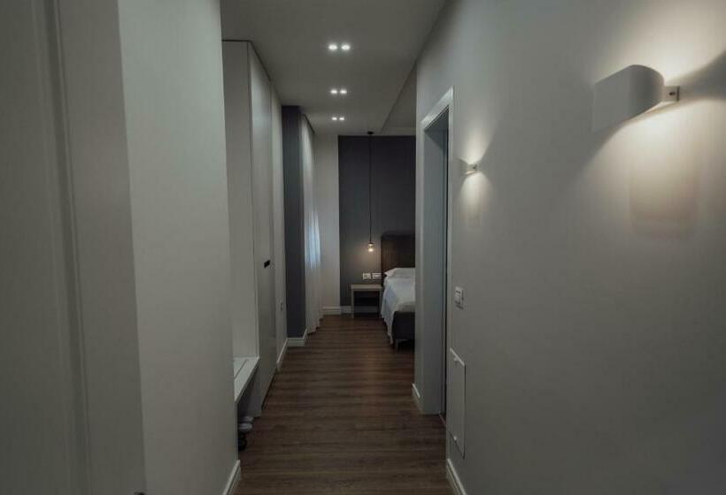 تختخواب و صبحانه Guesthouse Sara & Esi