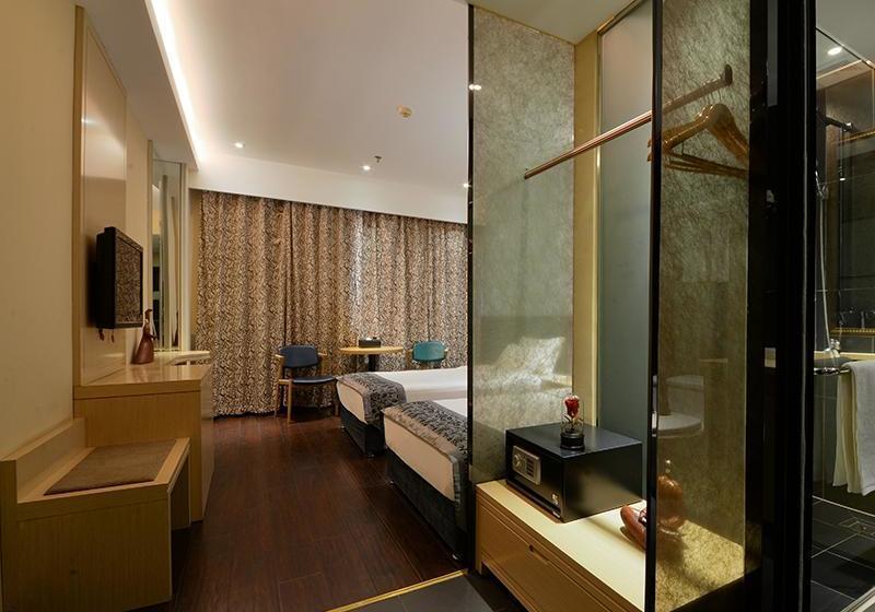 Отель Shenyang Le Grand V