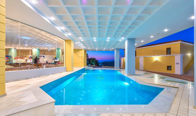 هتل Fodele Beach Water Park Resort