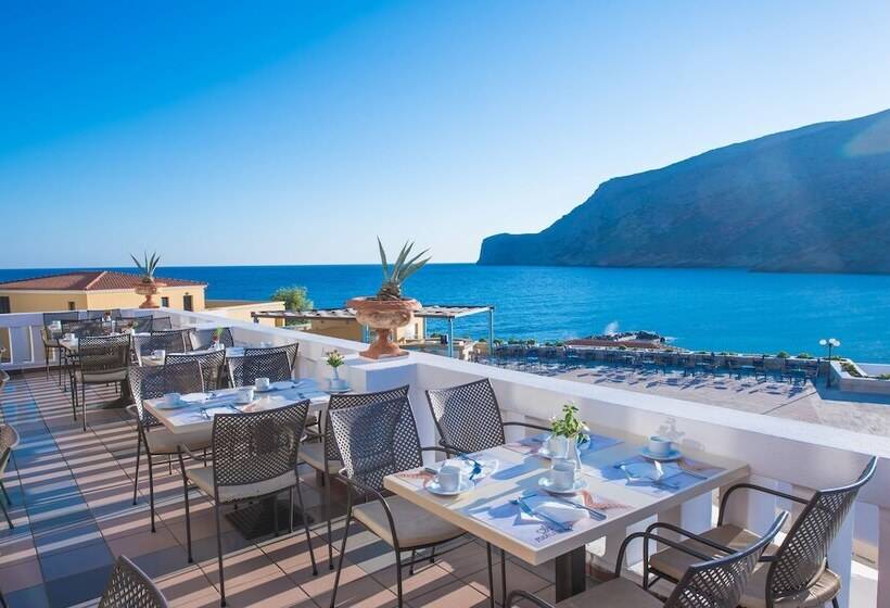 هتل Fodele Beach Water Park Resort
