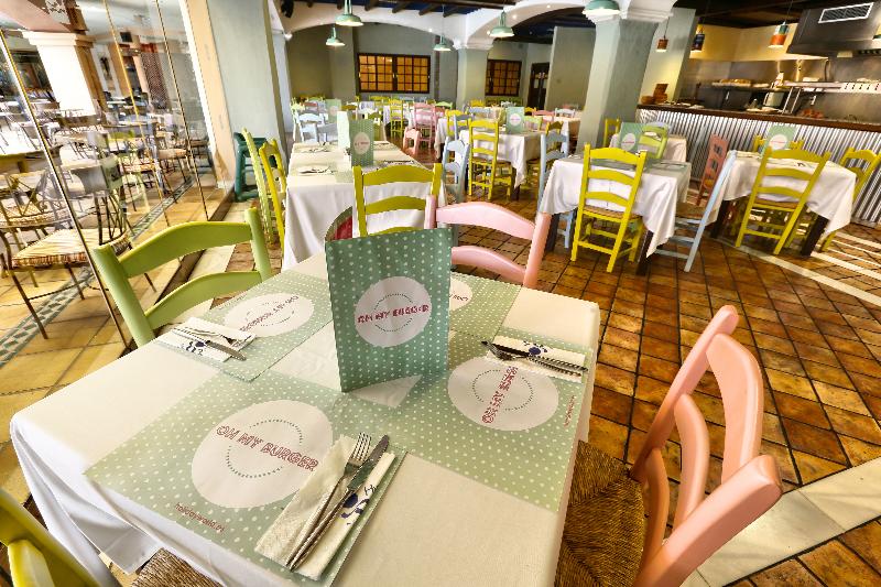 هتل Holiday Premium Resort