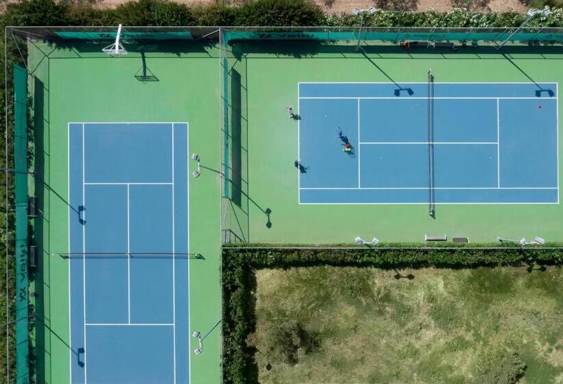 ホテル Negroponte Resort Eretria