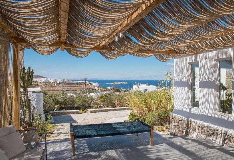 هتل Ostraco Suites