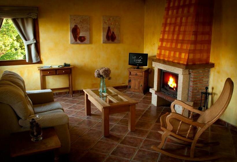 هتل روستایی Rural La Lluriga