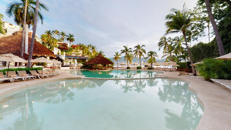 منتجع Park Royal Beach Acapulco  All Inclusive