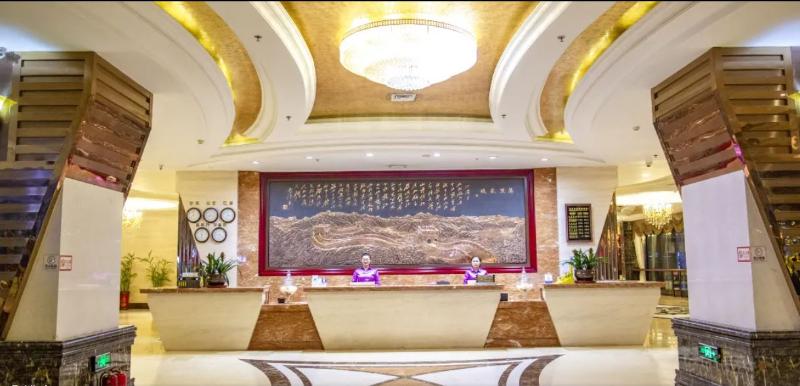 فندق Golden Palace Trade & Business