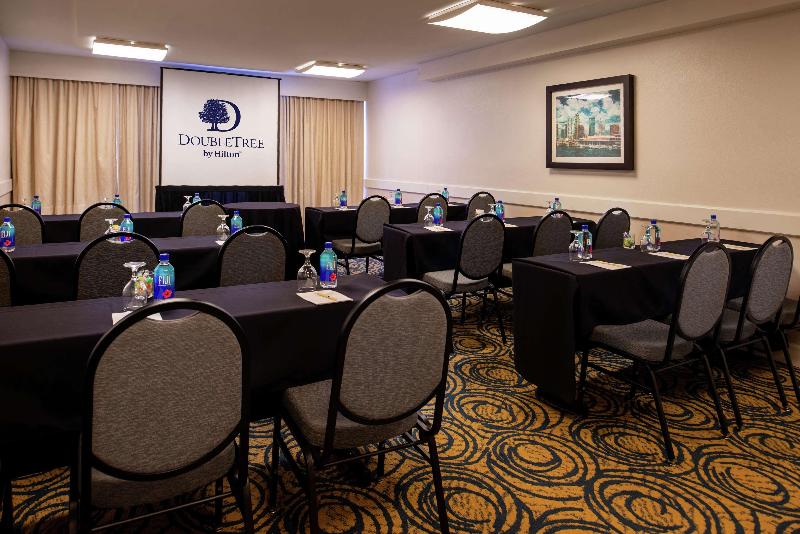 Doubletree By Hilton Hotel Tampa Airport  Westshore