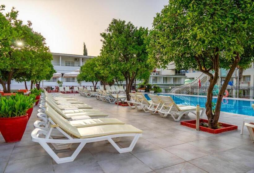 هتل Armas Gul Beach