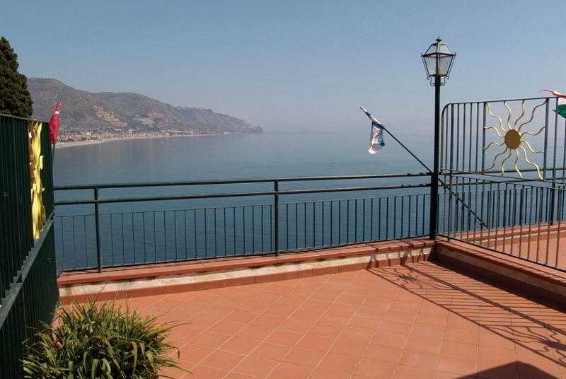 هتل Bay Palace Mazzarò