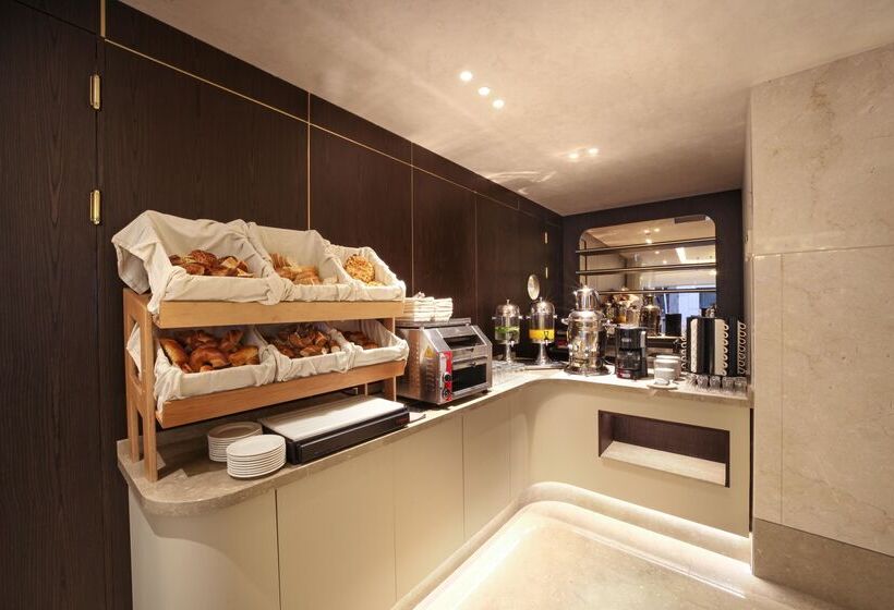 Bentley Hotel Bosphorus   Special Class