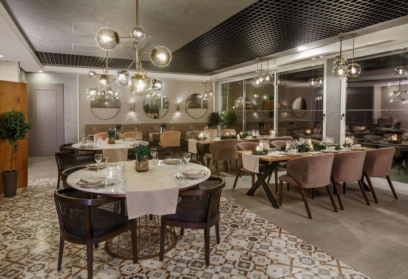 هتل Corendon Playa Kemer
