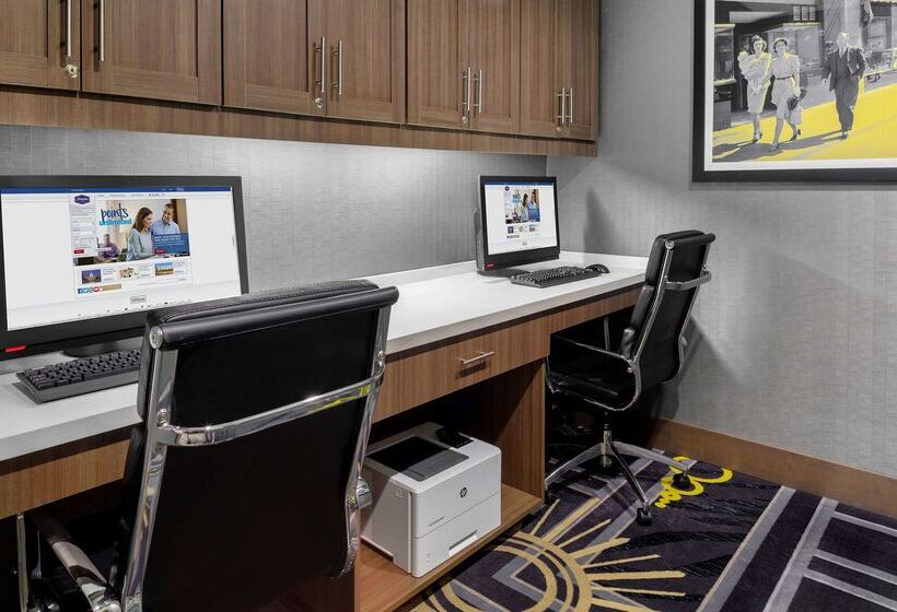 فندق Hampton Inn & Suites Los Angeles/hollywood