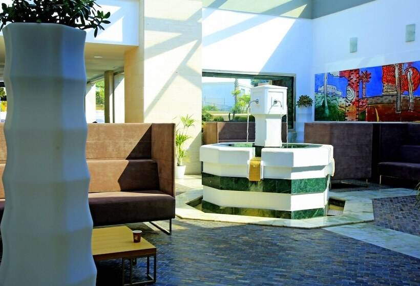 هتل Labranda Bahia De Lobos