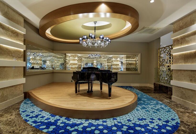 فندق Papillon Ayscha Resort & Spa