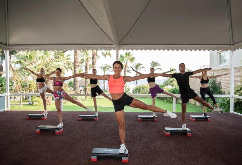 فندق Papillon Ayscha Resort & Spa