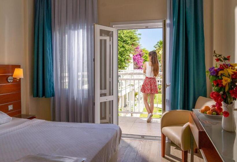 ホテル Petunya Beach Resort