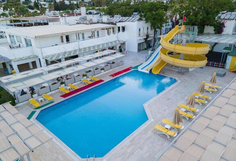 ホテル Petunya Beach Resort