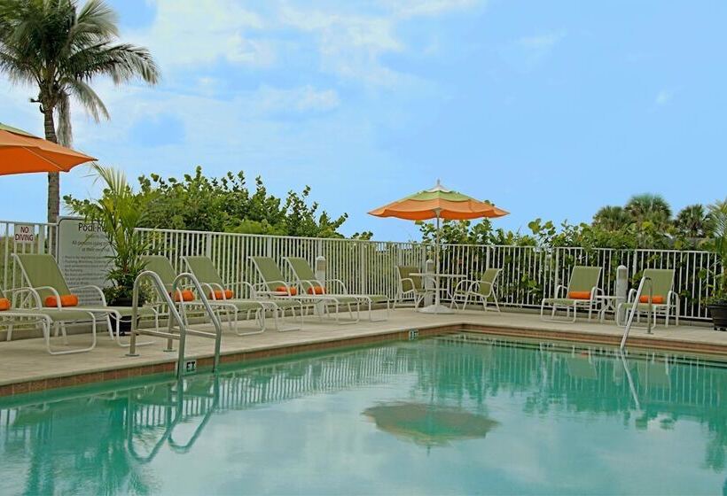 Отель Residence Inn By Marriott St. Petersburg Treasure Island