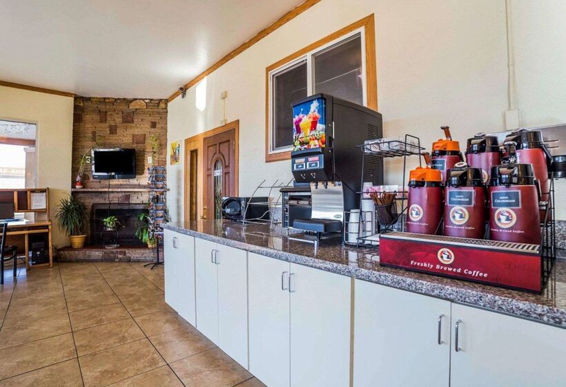 فندق Rodeway Inn At Lake Powell