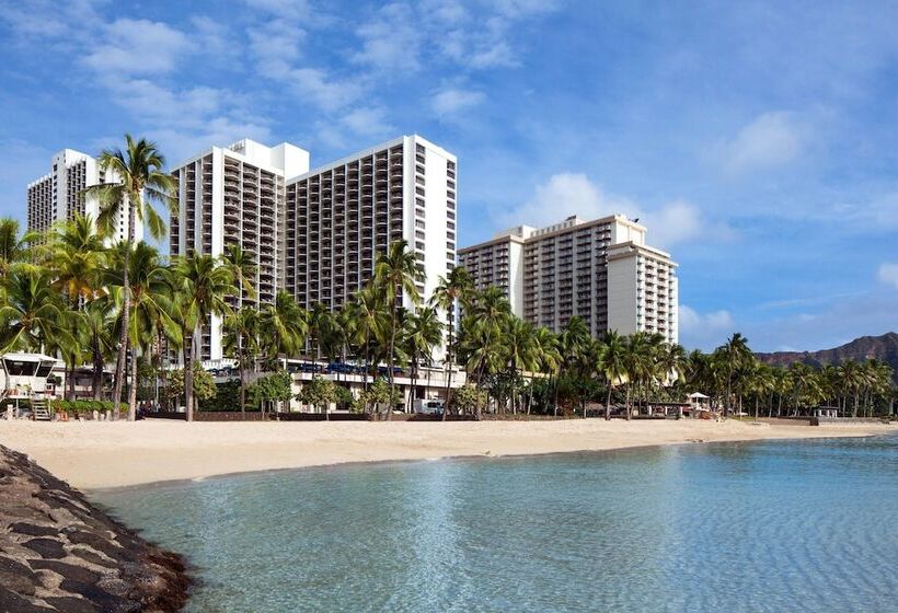 בית מלון כפרי Waikiki Beach Marriott Resort & Spa