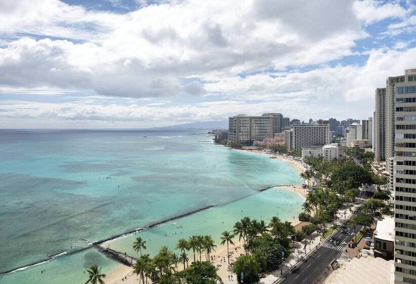 בית מלון כפרי Waikiki Beach Marriott Resort & Spa