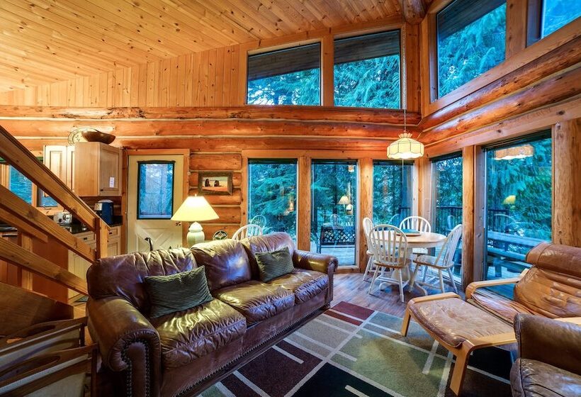 97mf   Lakeside   Dock   Bbq   Pets Ok   Sleeps 6