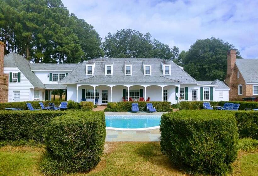 Bed and Breakfast Kingsbay Mansion And Vacation Rental Houses
