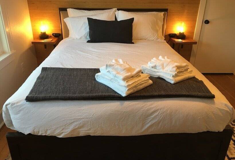 مبيت وإفطار The Alberta Petite