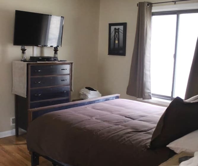 Black Creek Bed And Breakfast