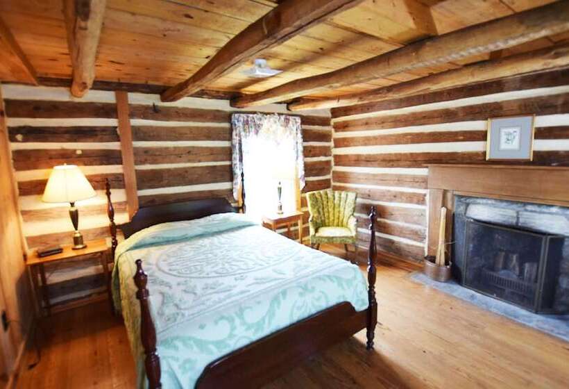 Отель Graves Mountain Farm & Lodges
