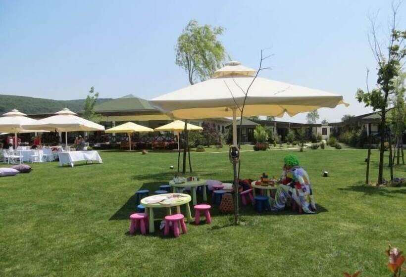 فندق Riva's Club