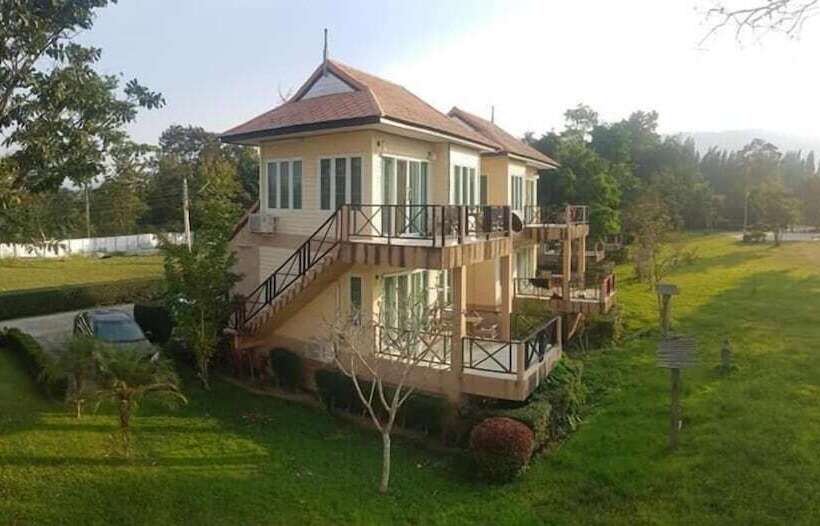 Phutarafah Resort