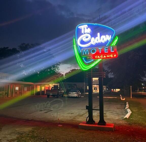 The Cedar Motel