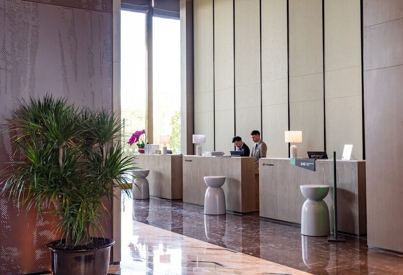 酒店 Holiday Inn Resort Maoshan Hot Spring, An Ihg