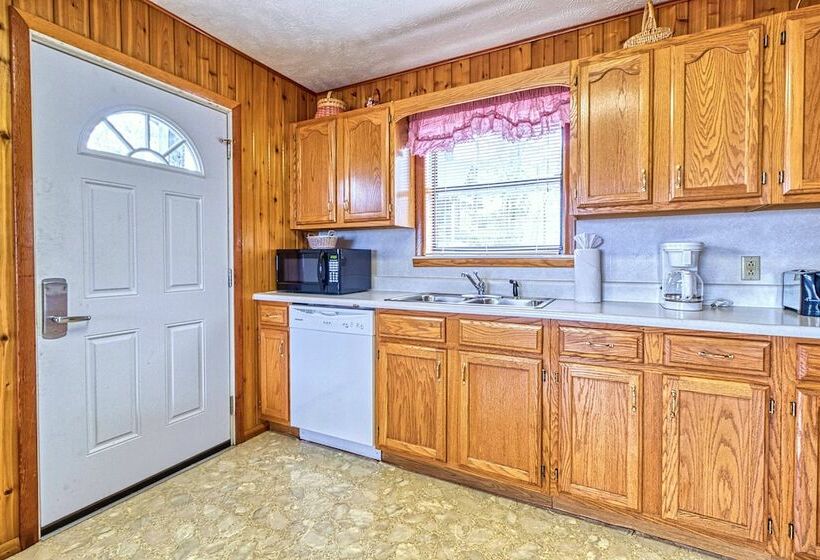 511leconteview2dcncb  Leconte View 2