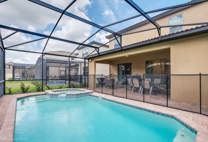 Misty Oak Circle Villa  Solterra