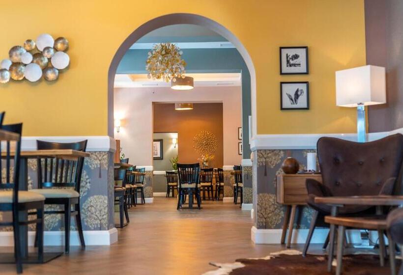 تختخواب و صبحانه Vila Emilia