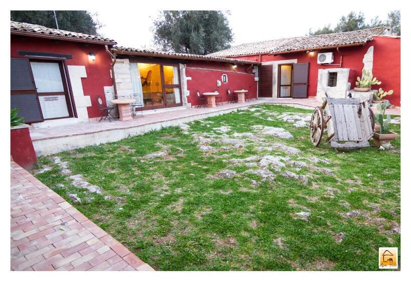 בית מלון כפרי Agriturismo Agrimilo